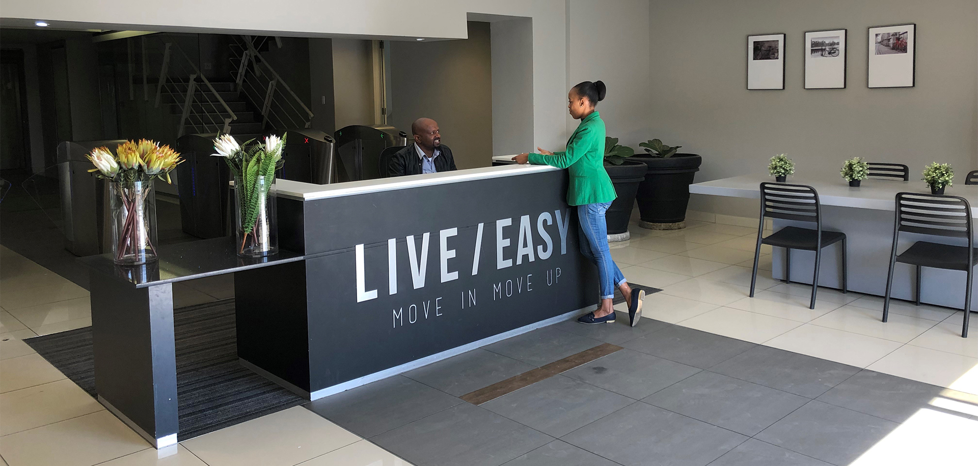 Live Easy digital campaign creative